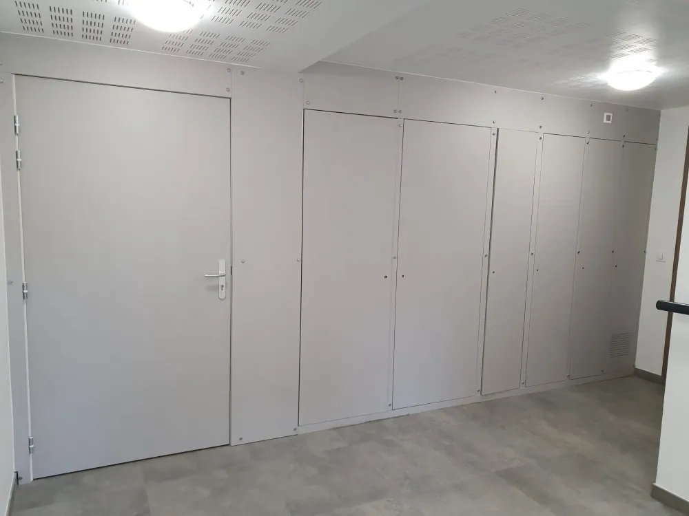 Pose-portes